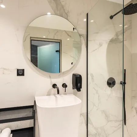 Lotus Luxury * Warna