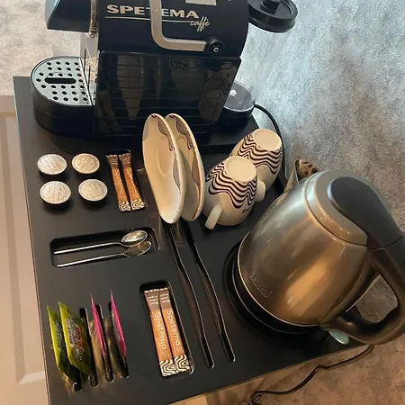 Lotus Luxury Hotel Warna