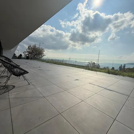 Lotus Luxury * Warna