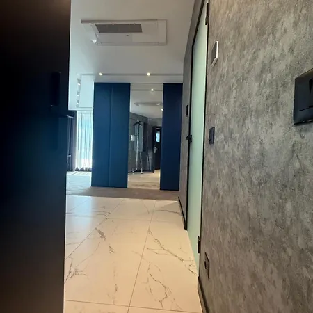 Lotus Luxury * Warna