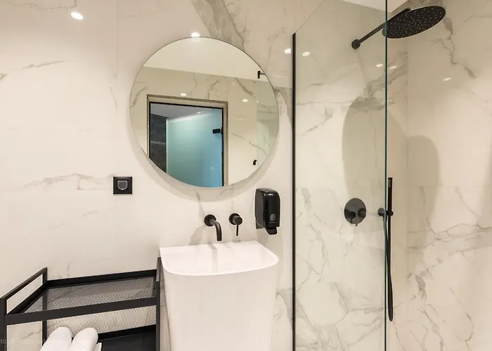 Lotus Luxury * Varna