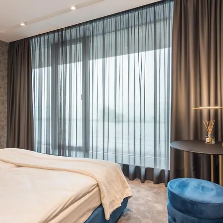 Lotus Luxury Otel *